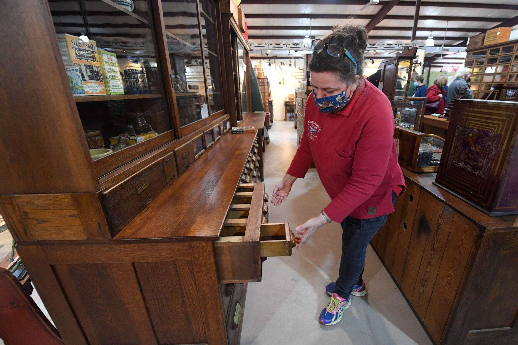 Round Top Antiques Fair